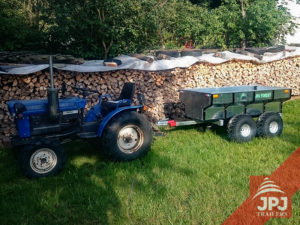 prikolica za četverokotače radnik